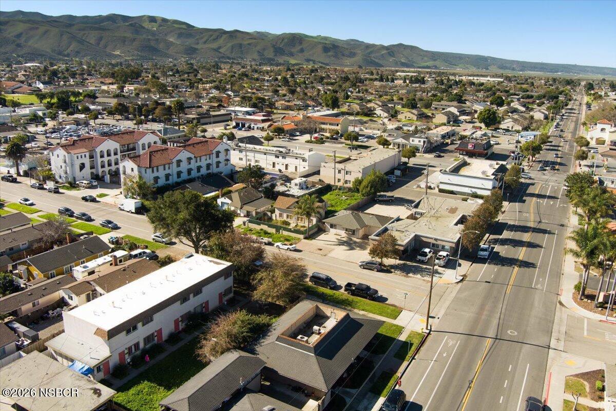 533 North G Street Lompoc, CA 93436 - Photo 7 of 37 12-MAX_0062