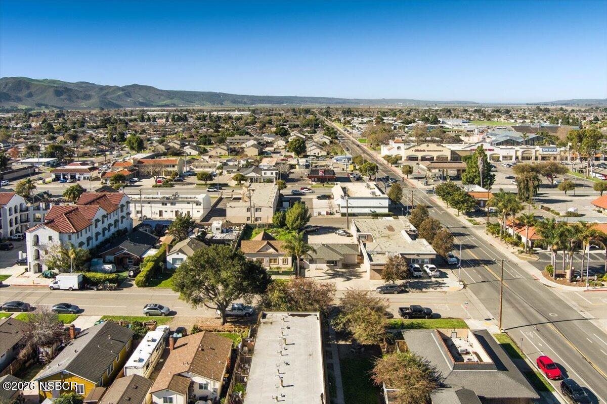 533 North G Street Lompoc, CA 93436 - Photo 8 of 37 13-MAX_0067