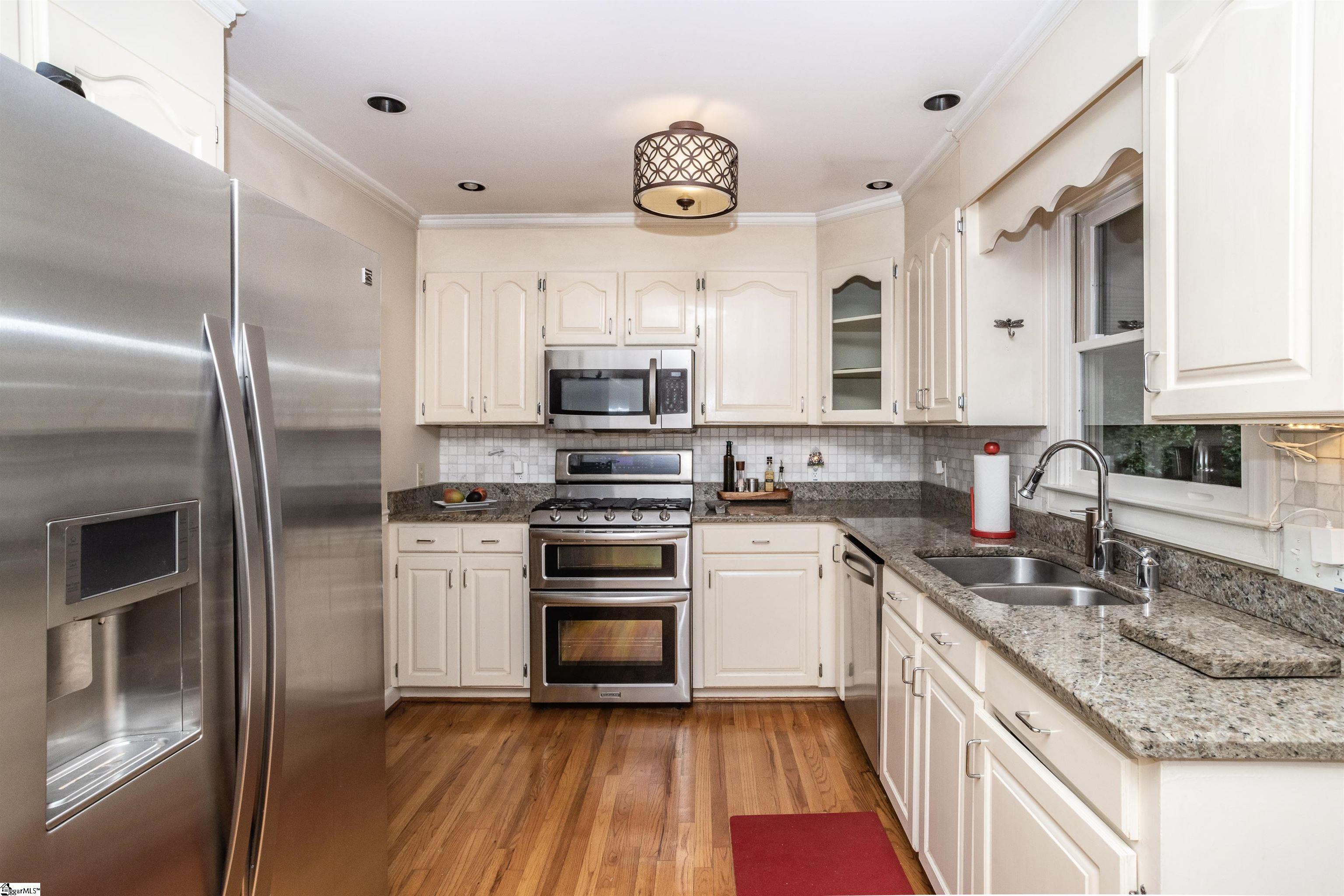 232 Hardwood Road Greenville, SC 29607 - Photo 12 of 36