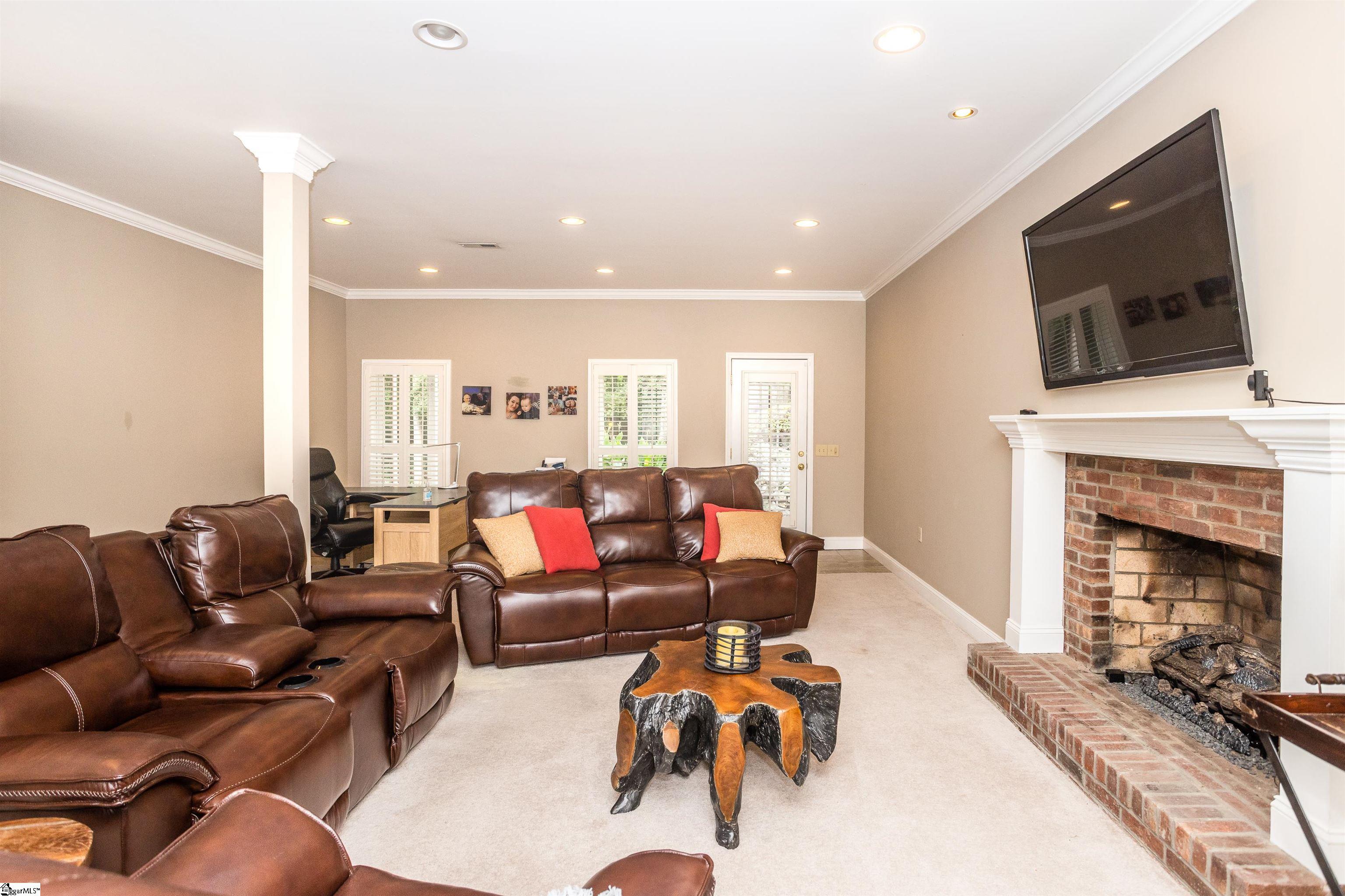 232 Hardwood Road Greenville, SC 29607 - Photo 32 of 36