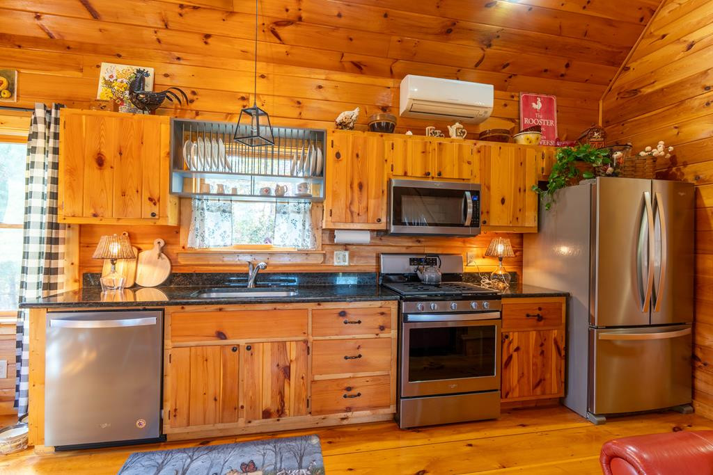 271 Kates Cv Road Murphy, NC 28906 - Photo 27 of 48
