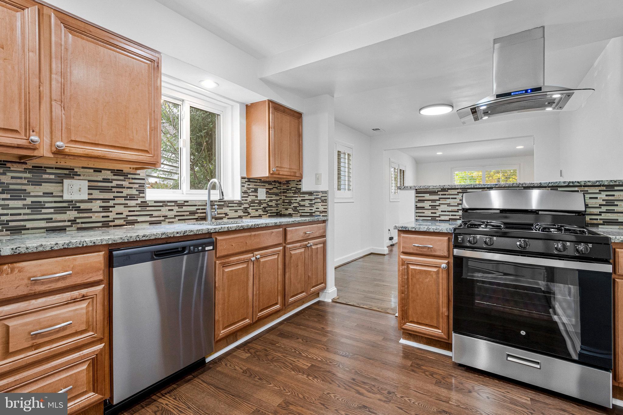 2209 Prichard Road Silver Spring, MD 20902 - Photo 15 of 26 Kitchen