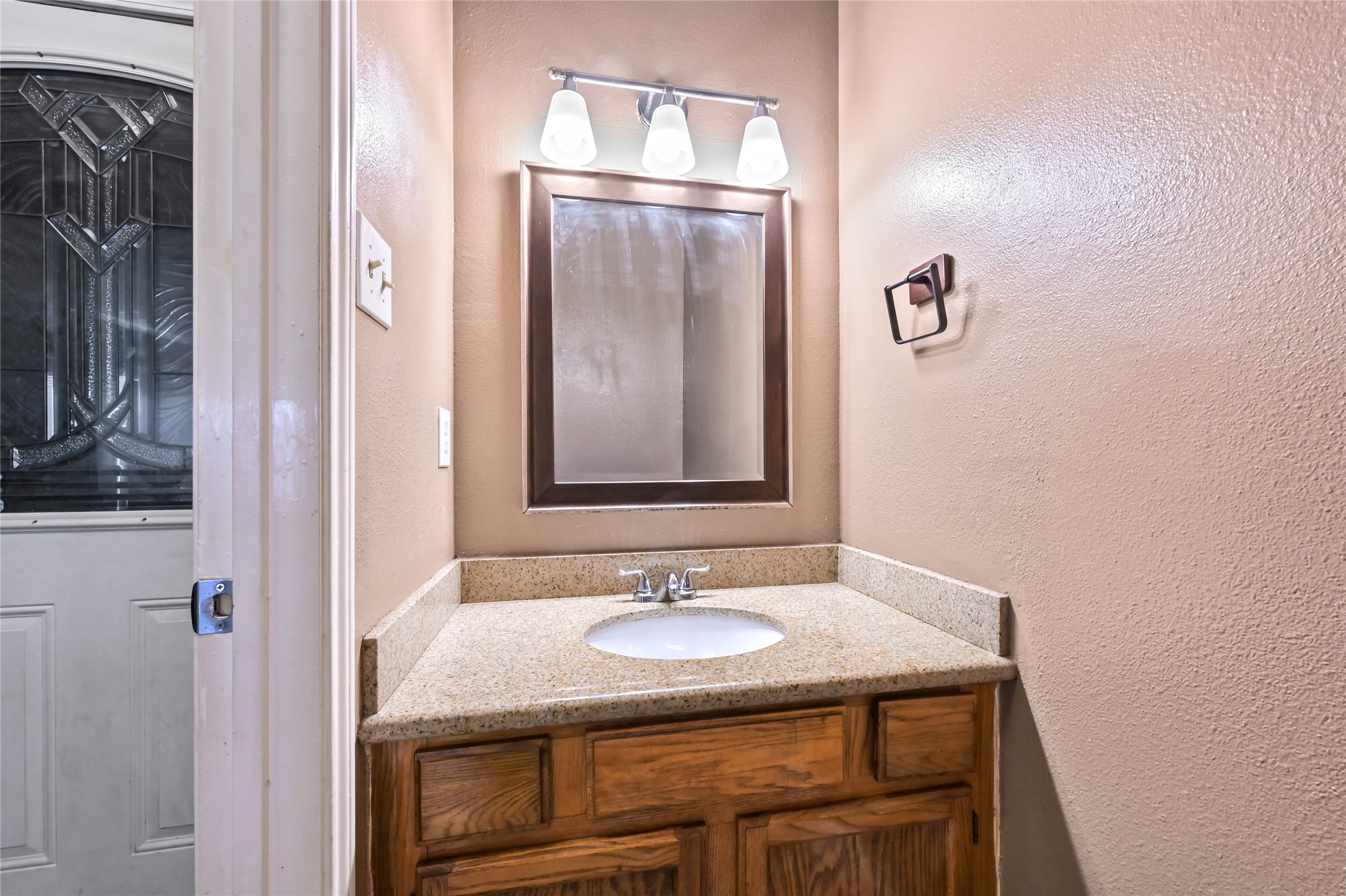 4001 Tanglewilde Street, Unit 404 Houston, TX 77063 - Photo 11 of 25