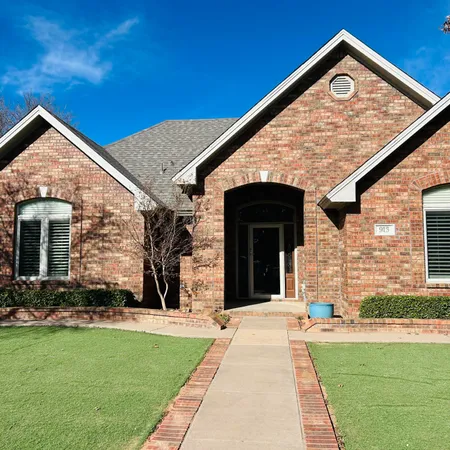 a front view of house with yard
