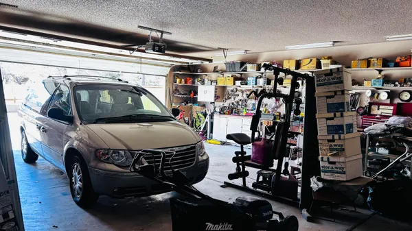 $620,000 | 913 West 9th Street, Idalou, TX 79329