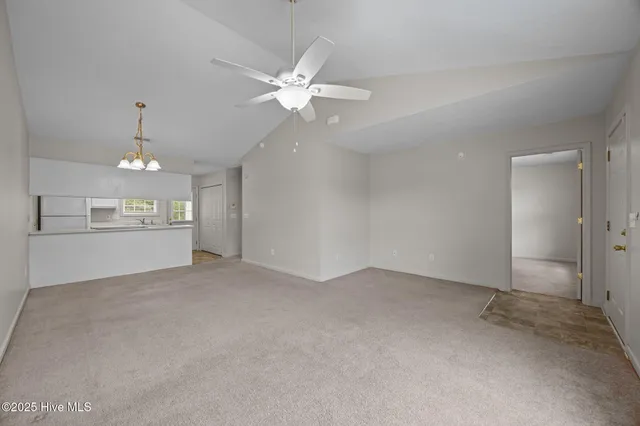 $1,600 | 105 Providence Drive, Jacksonville, NC 28546