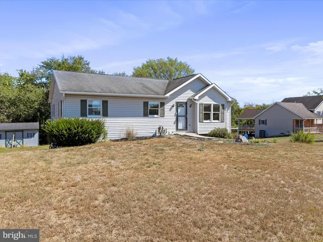 $279,900 | 1191 Candice Lane, Chambersburg, PA 17201