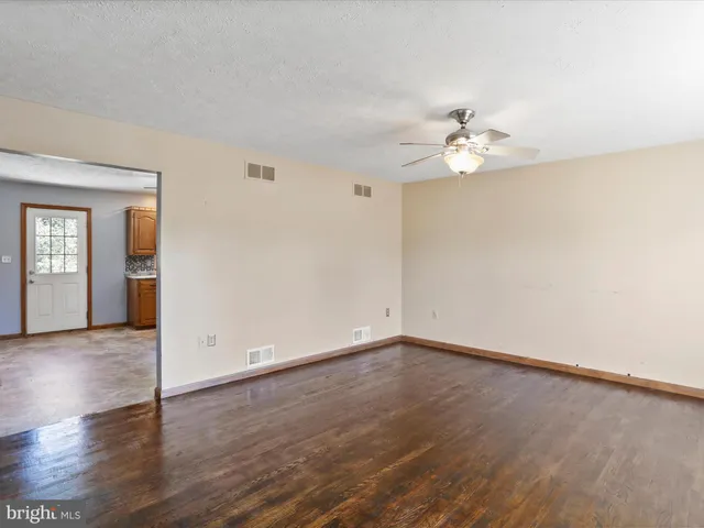 $279,900 | 1191 Candice Lane, Chambersburg, PA 17201