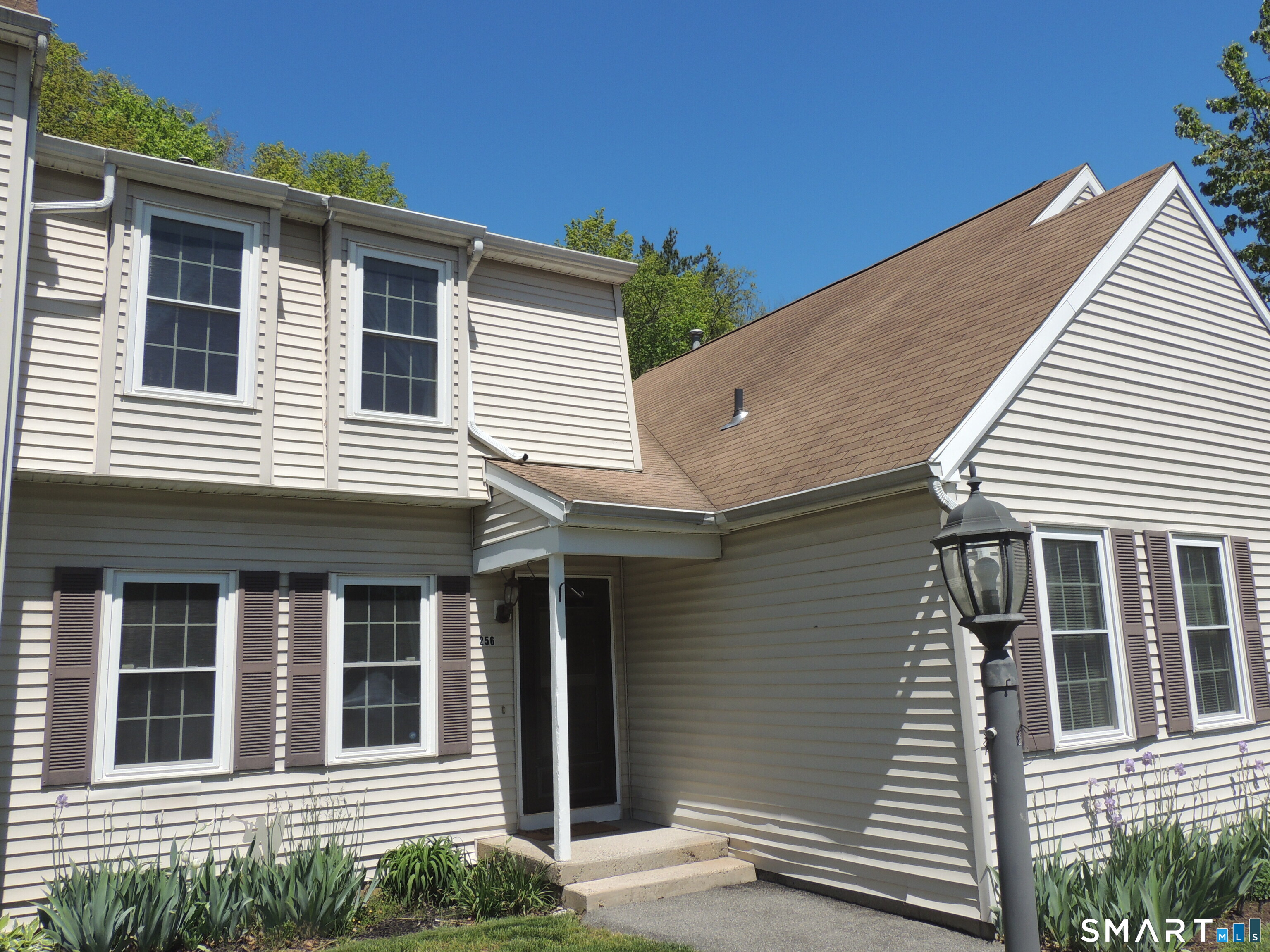 Noth Farms Day! 2BR Townhouse in small complex