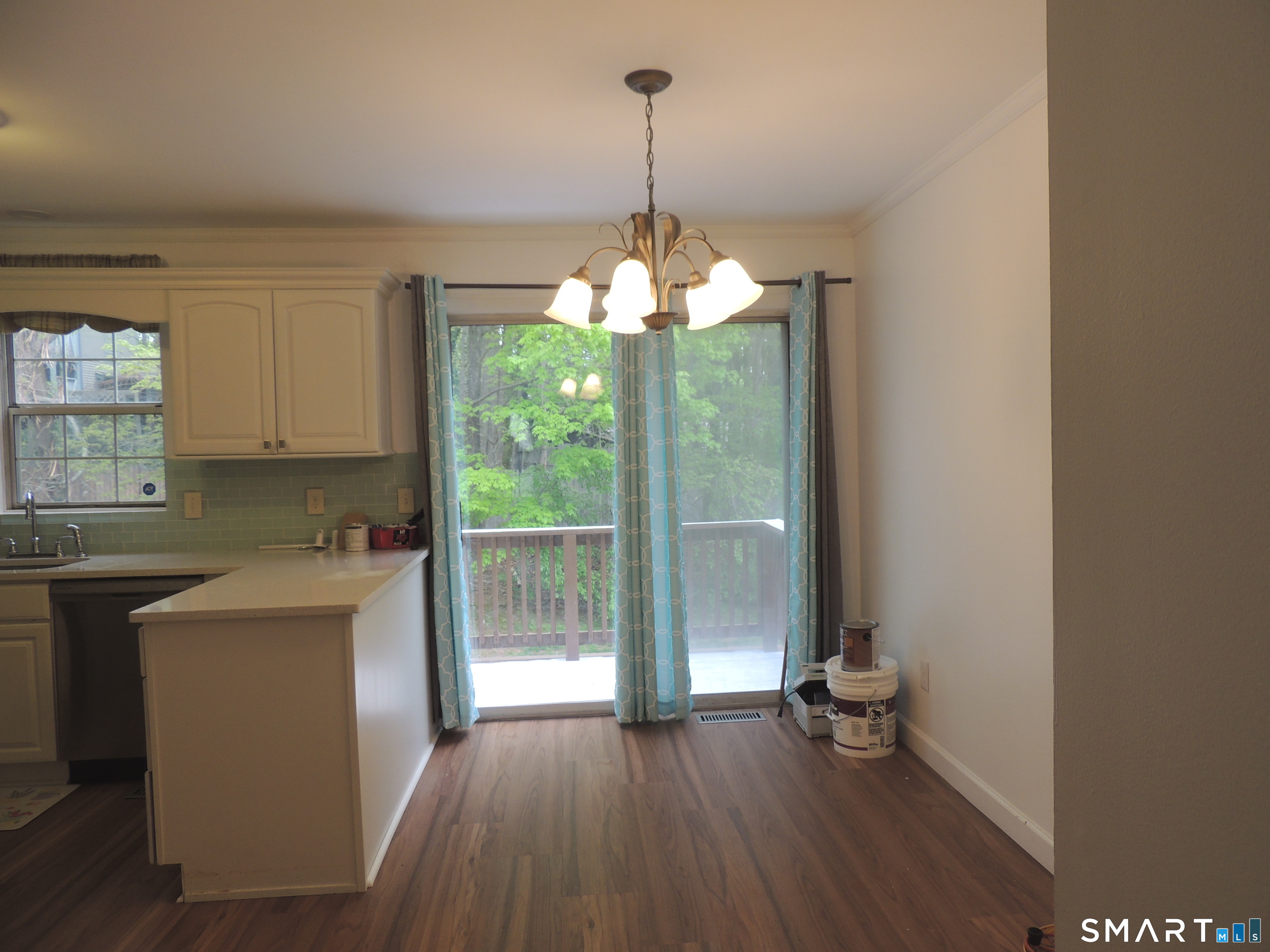 241 Branford Road, Unit 256 North Branford, CT 06471 - Photo 13 of 37 Dining area with slider to deck