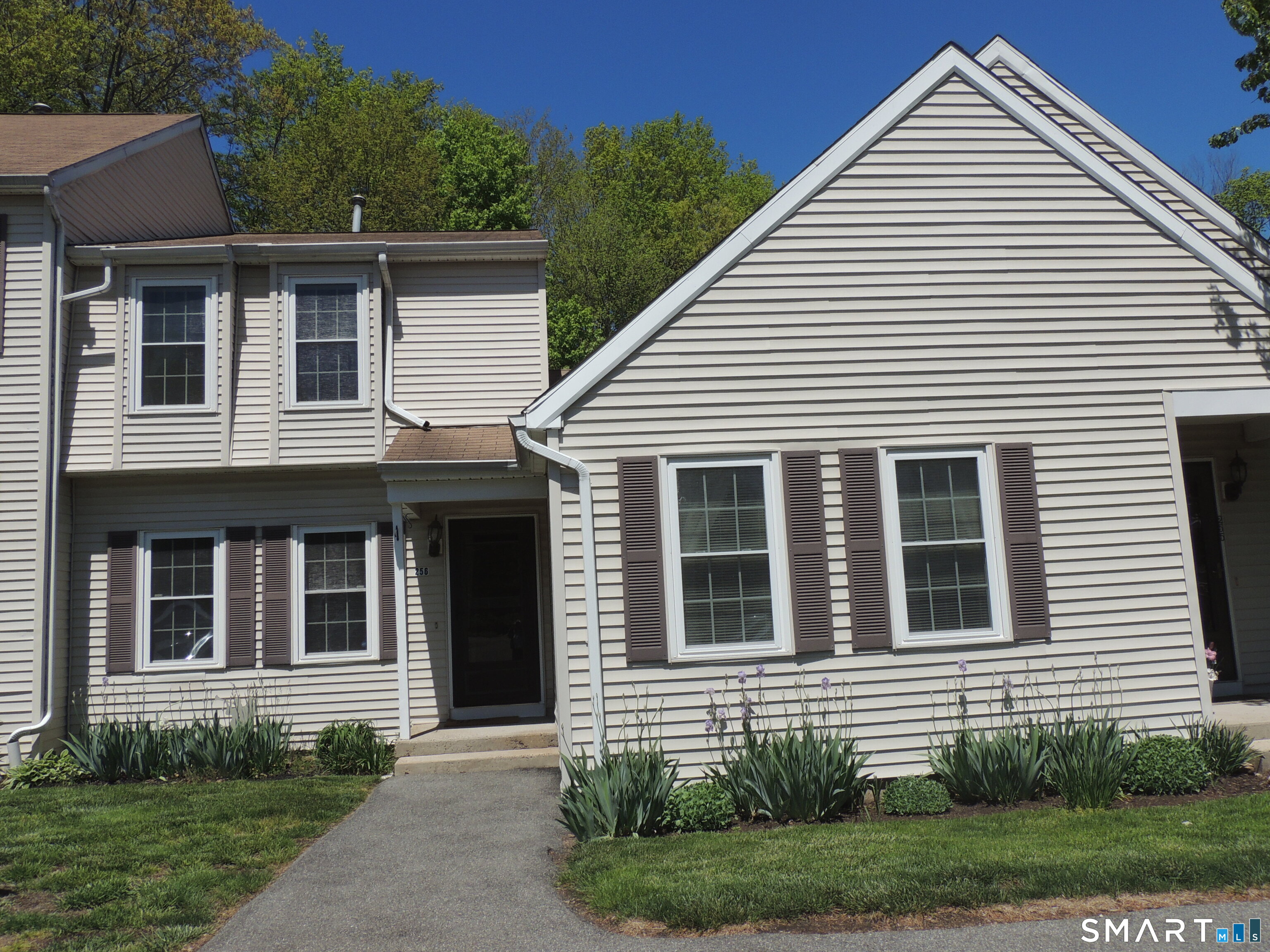 241 Branford Road, Unit 256 North Branford, CT 06471 - Photo 3 of 37