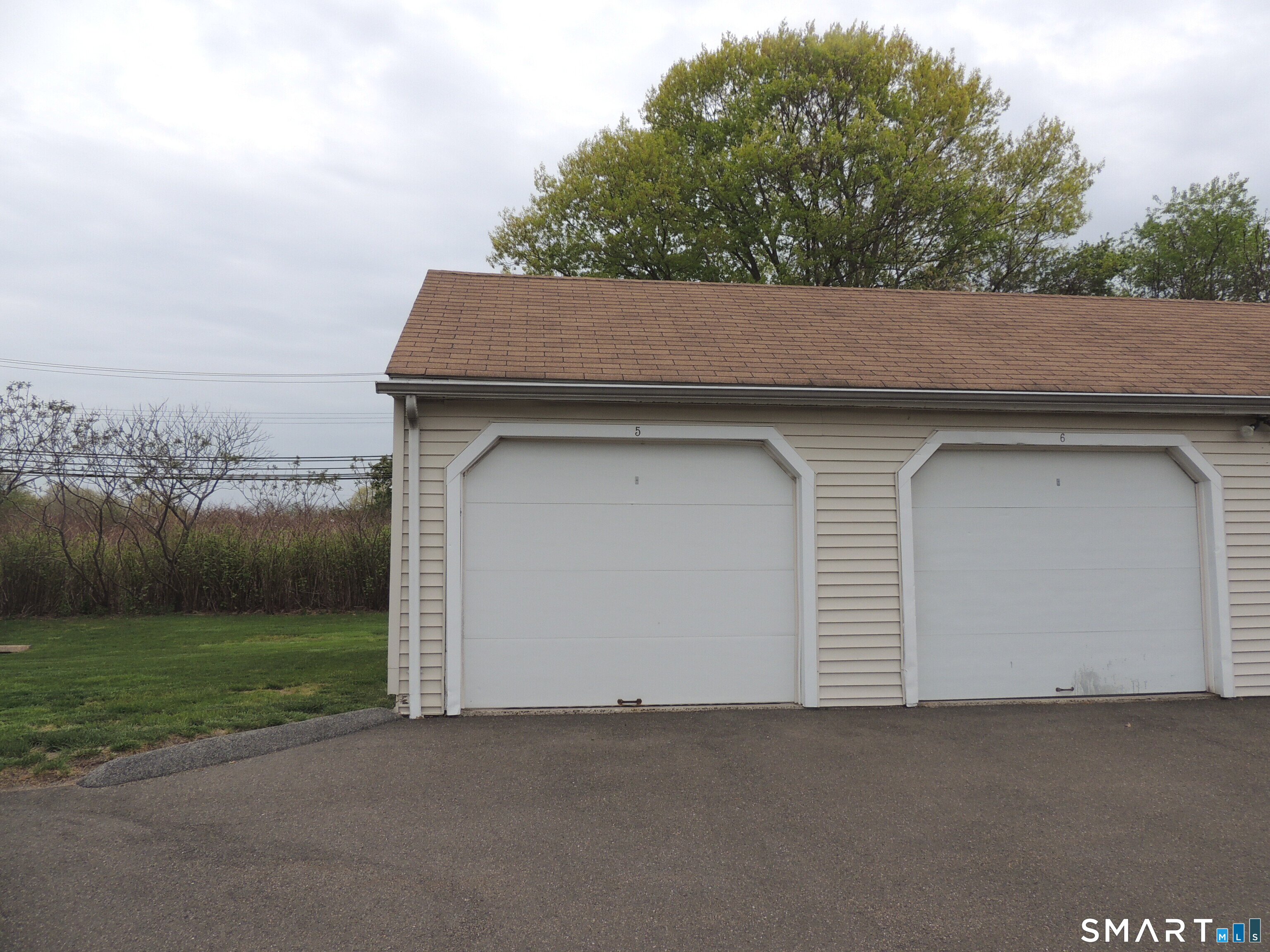 241 Branford Road, Unit 256 North Branford, CT 06471 - Photo 33 of 37