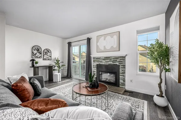 $379,999 | 10537 West Maplewood Drive, Unit C, Littleton, CO 80127