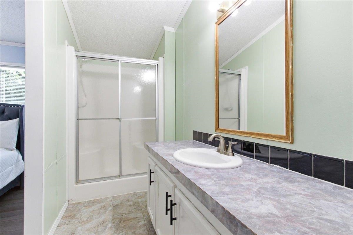 109 Deer Path Baraboo, WI 53913 - Photo 13 of 45