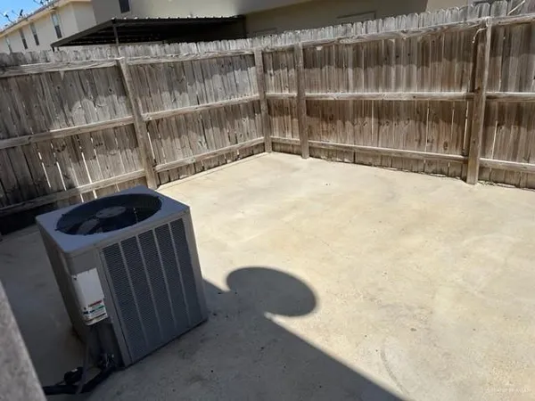 $1,100 | 1403 West Fig Avenue, Pharr, TX 78577