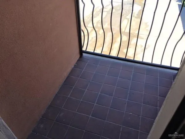 $1,100 | 1403 West Fig Avenue, Pharr, TX 78577