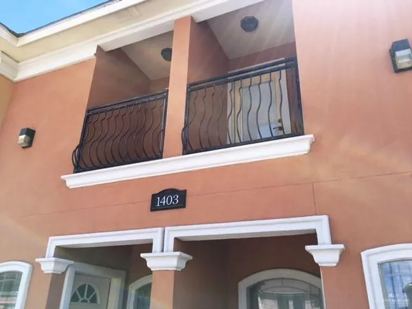 $1,100 | 1403 West Fig Avenue, Pharr, TX 78577