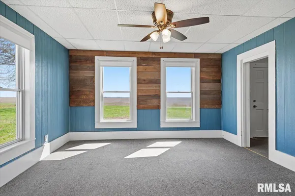 $225,000 | 35623 Davis Road, Virden, IL 62690