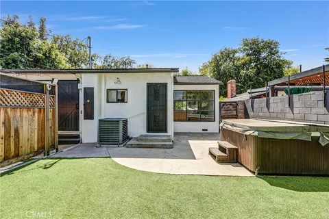 $1,244,000 | 6512 Coldwater Canyon Avenue, Valley Glen, CA 91606