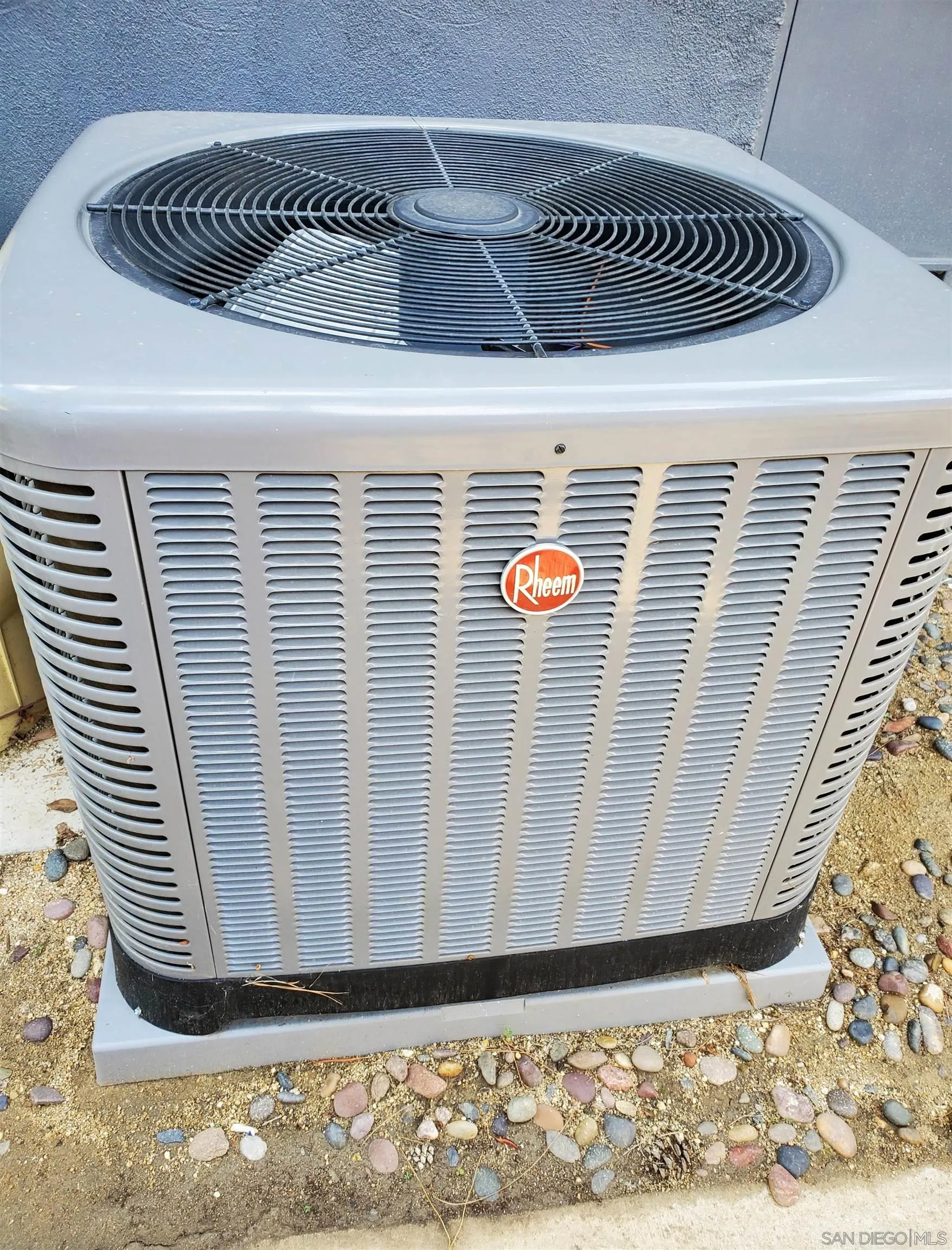 44028 Highlander Drive Temecula, CA 92592 - Photo 17 of 22