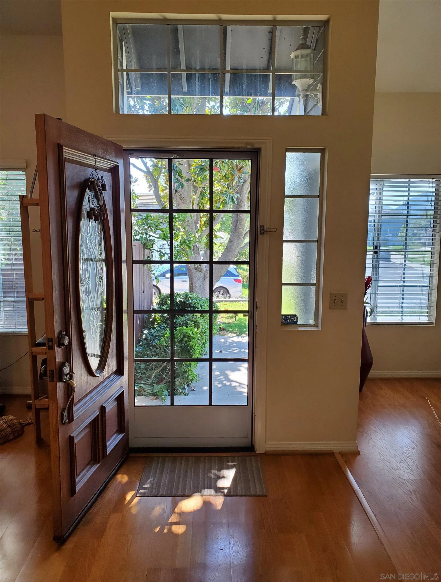 44028 Highlander Drive Temecula, CA 92592 - Photo 4 of 22