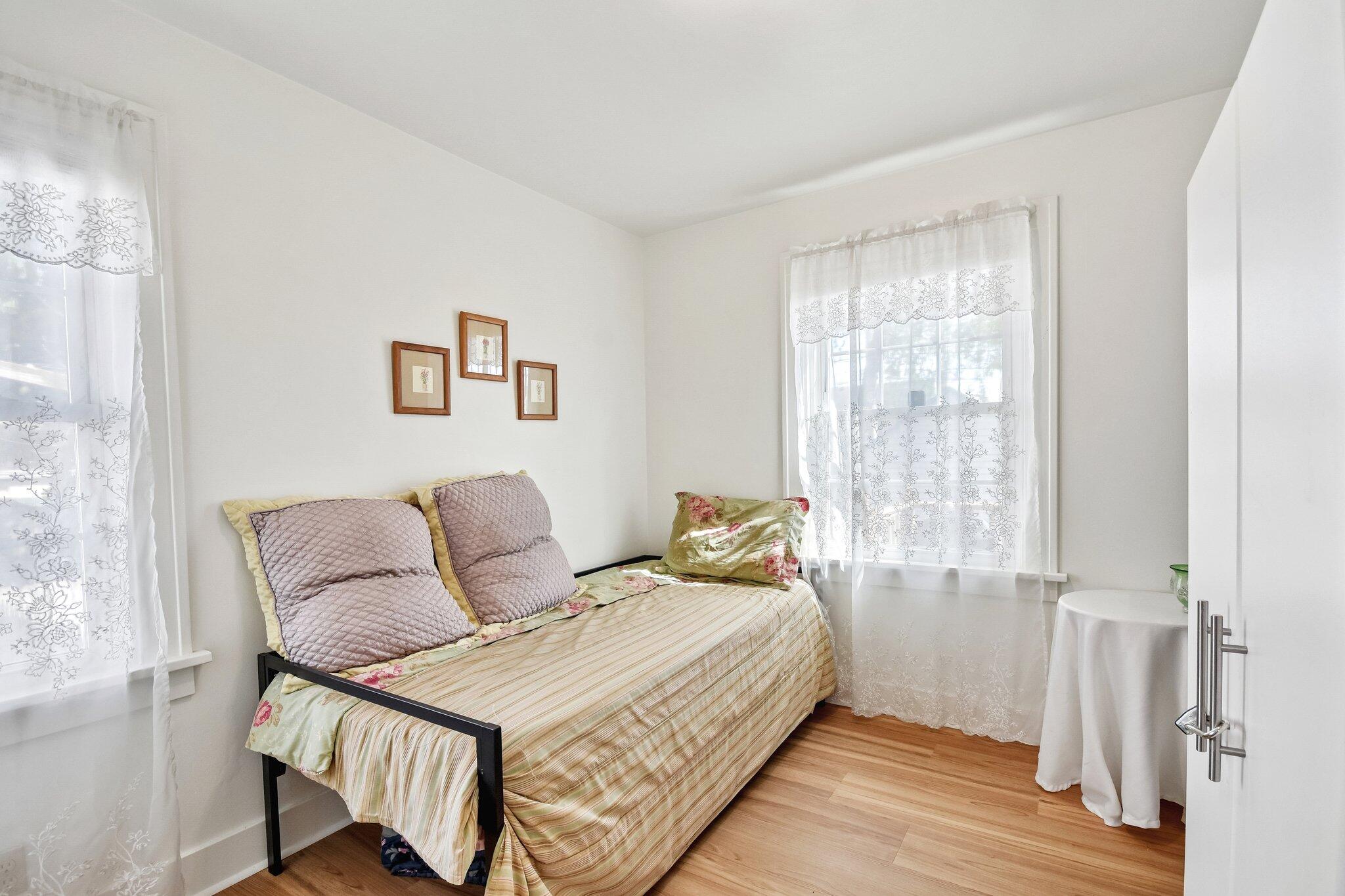 838 174th Street Hammond, IN 46324 - Photo 11 of 19 2048x1365