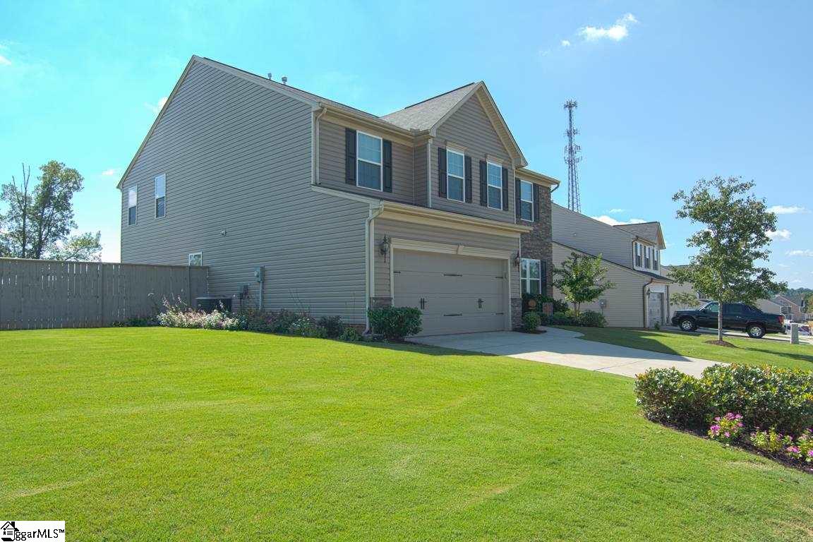 9 Chestatee Court Simpsonville, SC 29680 - Photo 2 of 36 Gallery Image 2