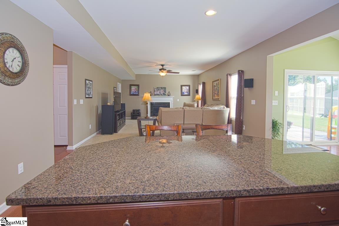 9 Chestatee Court Simpsonville, SC 29680 - Photo 20 of 36 Gallery Image 20