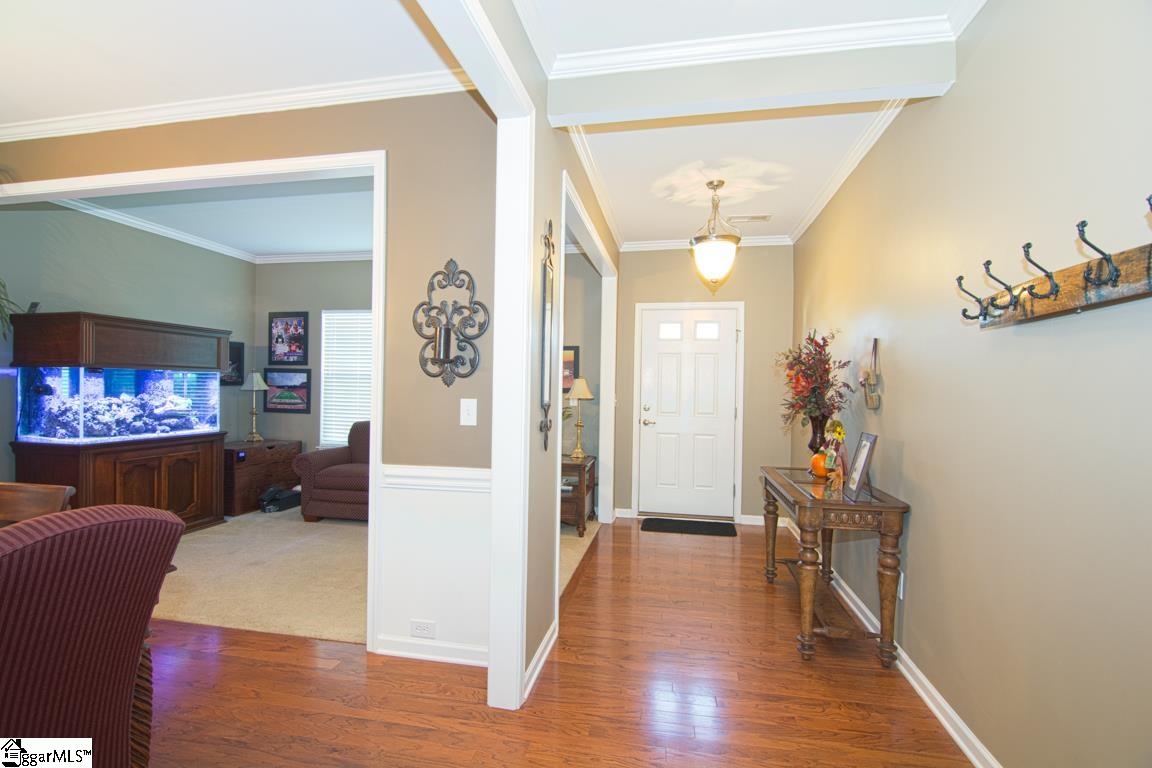 9 Chestatee Court Simpsonville, SC 29680 - Photo 9 of 36 Gallery Image 9