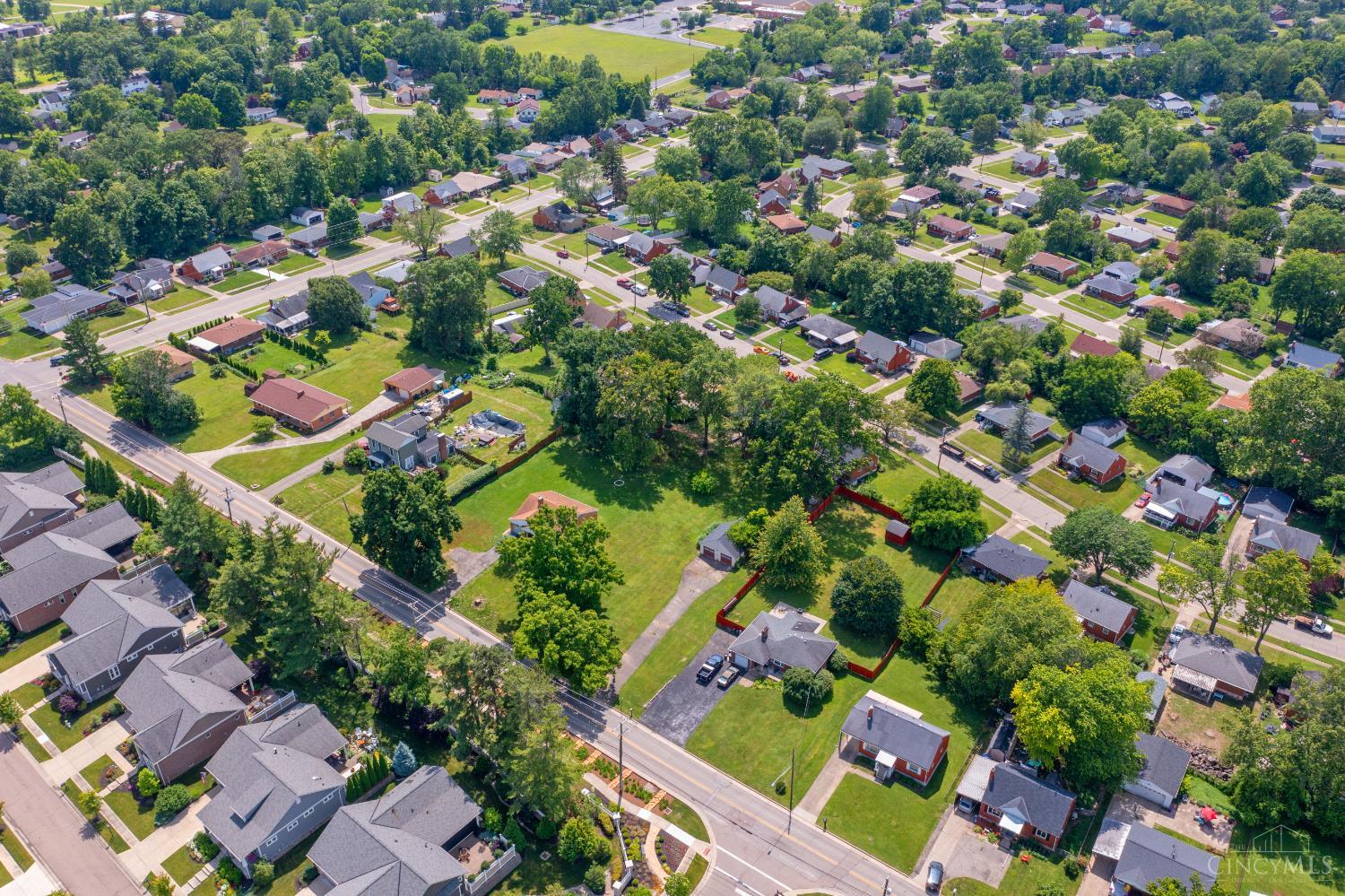 10561 Plainfield Road Cincinnati, OH 45241 - Photo 15 of 20