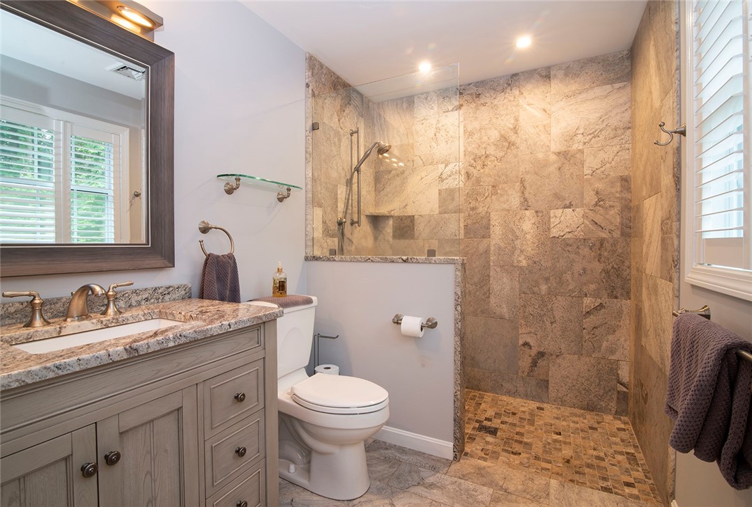 5018 Old Post Road Charlestown, RI 02813 - Photo 13 of 21