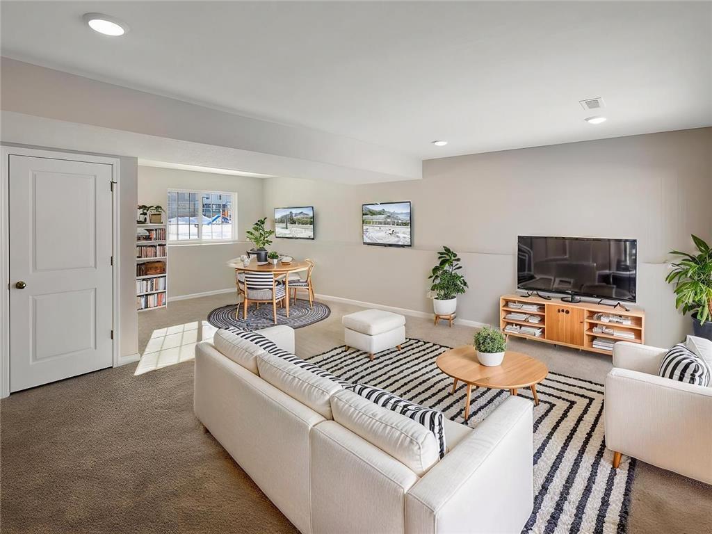 6701 Granby Street North Branch, MN 55056 - Photo 10 of 17