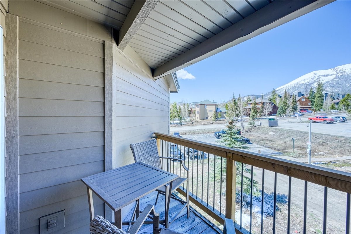 8300 Ryan Gulch Road, Unit F306 Silverthorne, CO 80498 - Photo 8 of 30 Gallery Image 8