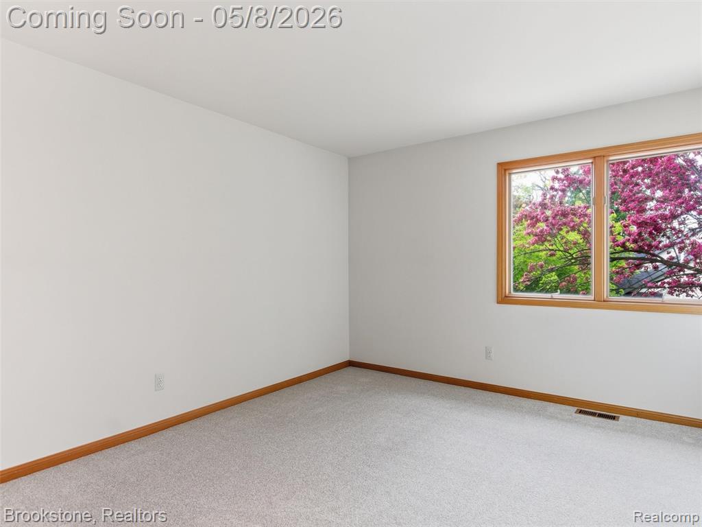 6512 White Lake Road Clarkston, MI 48346 - Photo 36 of 69