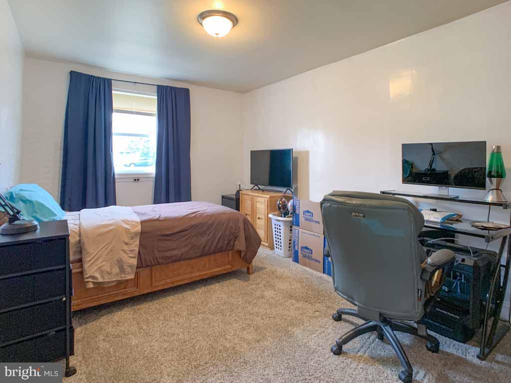 1117 Bloomdale Road Philadelphia, PA 19115 - Photo 22 of 38 Bedroom 4