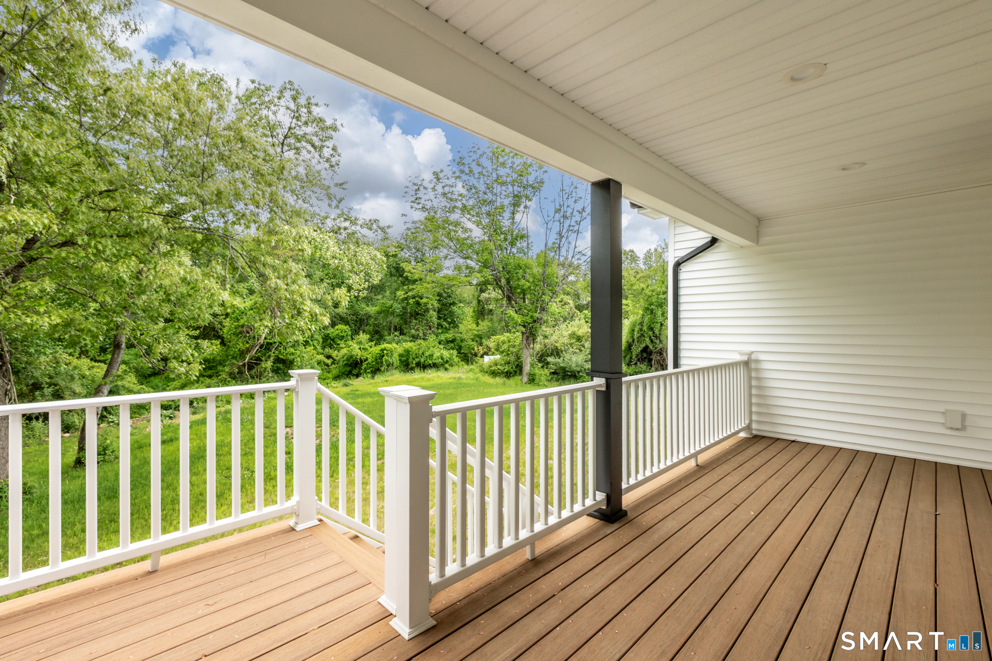 152 Stanavage Road Colchester, CT 06415 - Photo 4 of 39
