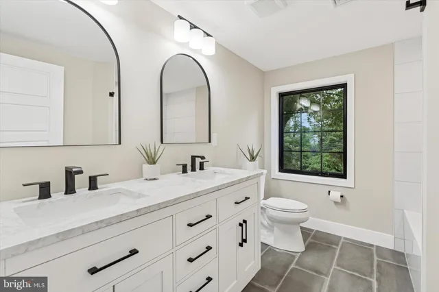 $825,000 | 306 Greenhill Road, West Chester, PA 19380