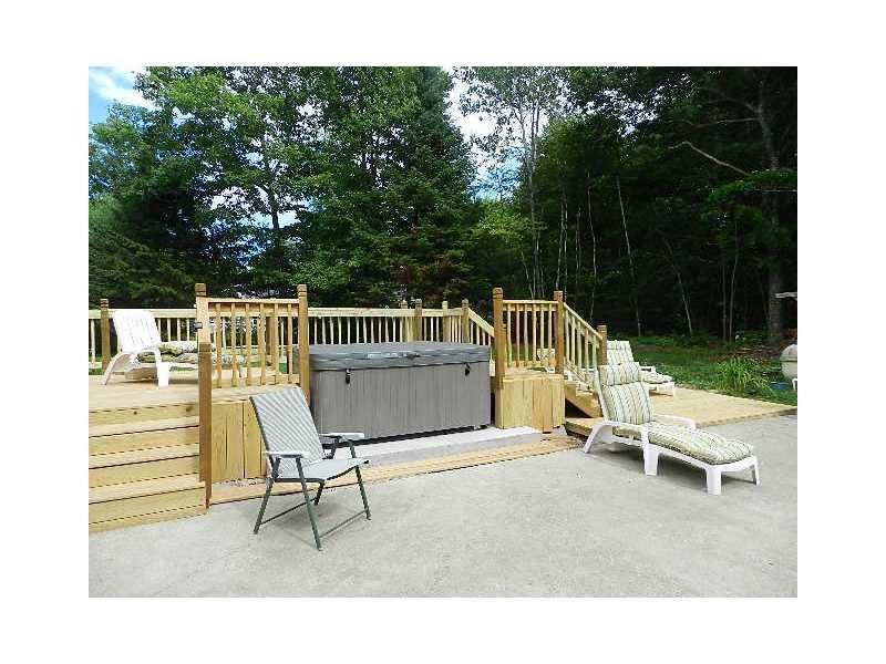 5 Arthur Drive Standish, ME 04085 - Photo 12 of 32 Swimming Pool/Hot Tub/Sauna.