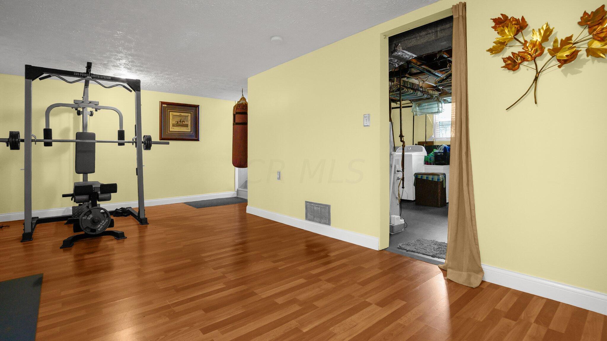 3949 Hillman Road West Columbus, OH 43207 - Photo 19 of 28 6-web-or-mls-3949-hillman-rd-w