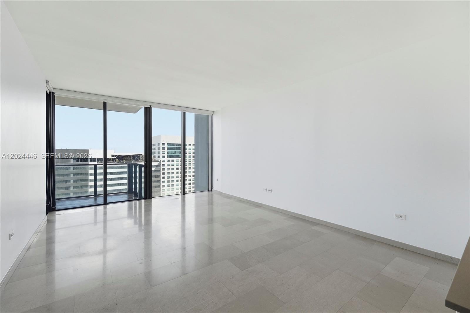 88 Southwest 7th Street, Unit 2008 Miami, FL 33130 - Photo 13 of 47