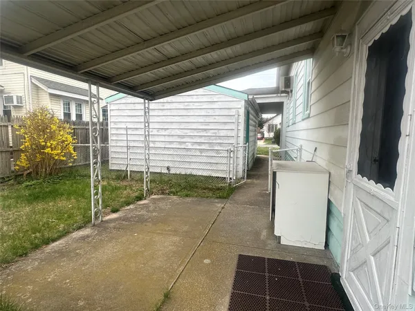 $639,900 | 462 Pearl Street, Oceanside, NY 11572