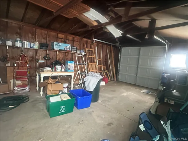 $639,900 | 462 Pearl Street, Oceanside, NY 11572