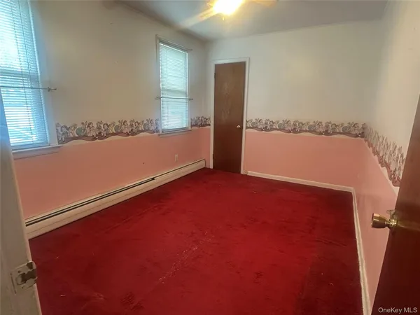 $639,900 | 462 Pearl Street, Oceanside, NY 11572