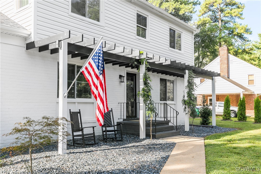 10231 Epsilon Road Richmond, VA 23235 - Photo 2 of 42 a view of outdoor space yard and porch