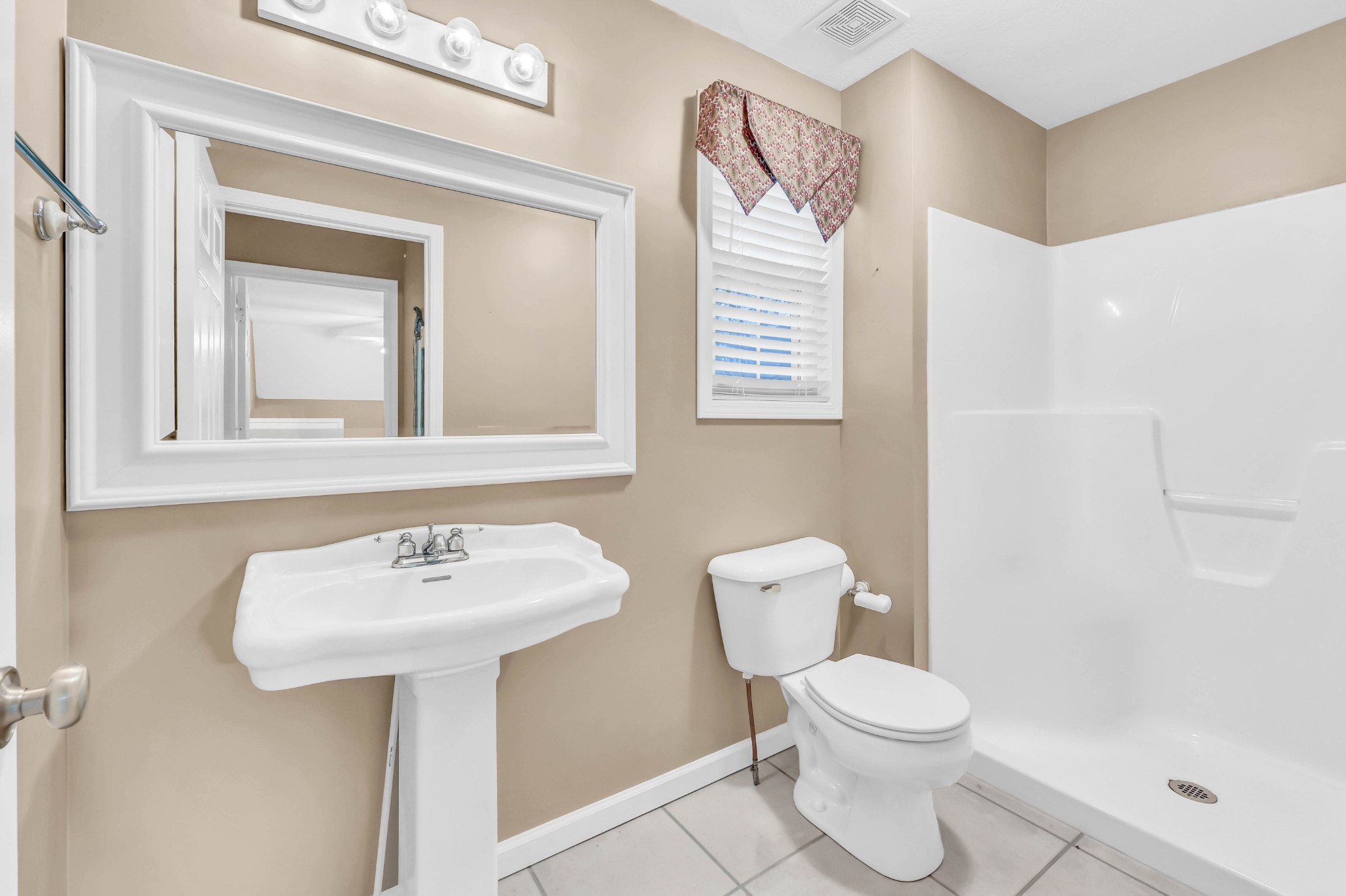 453 Stonemeadow Road Clarksville, TN 37043 - Photo 26 of 33