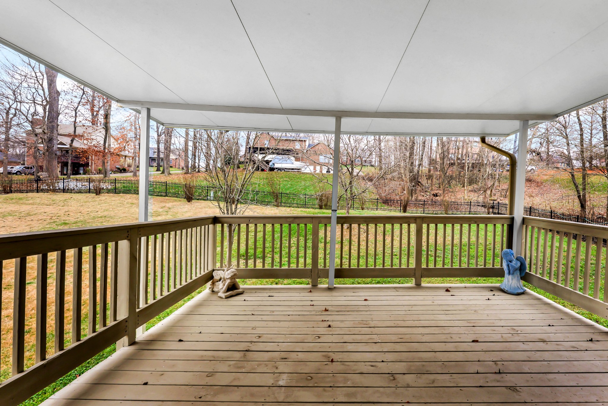 453 Stonemeadow Road Clarksville, TN 37043 - Photo 27 of 33