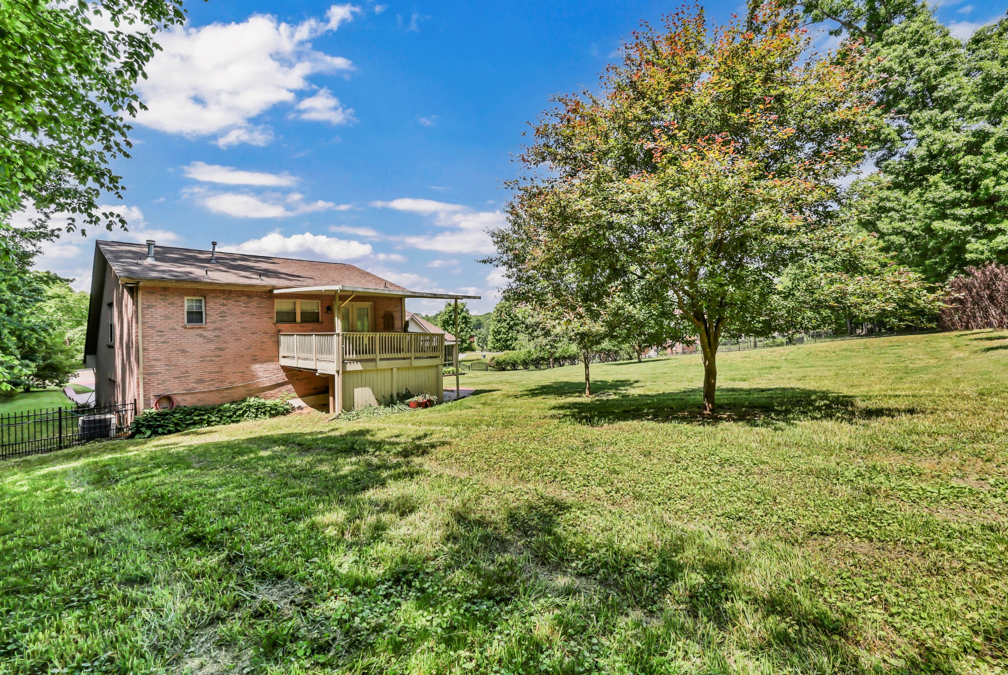 453 Stonemeadow Road Clarksville, TN 37043 - Photo 29 of 33