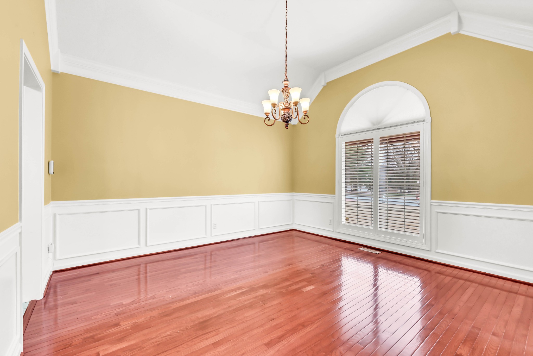453 Stonemeadow Road Clarksville, TN 37043 - Photo 8 of 33