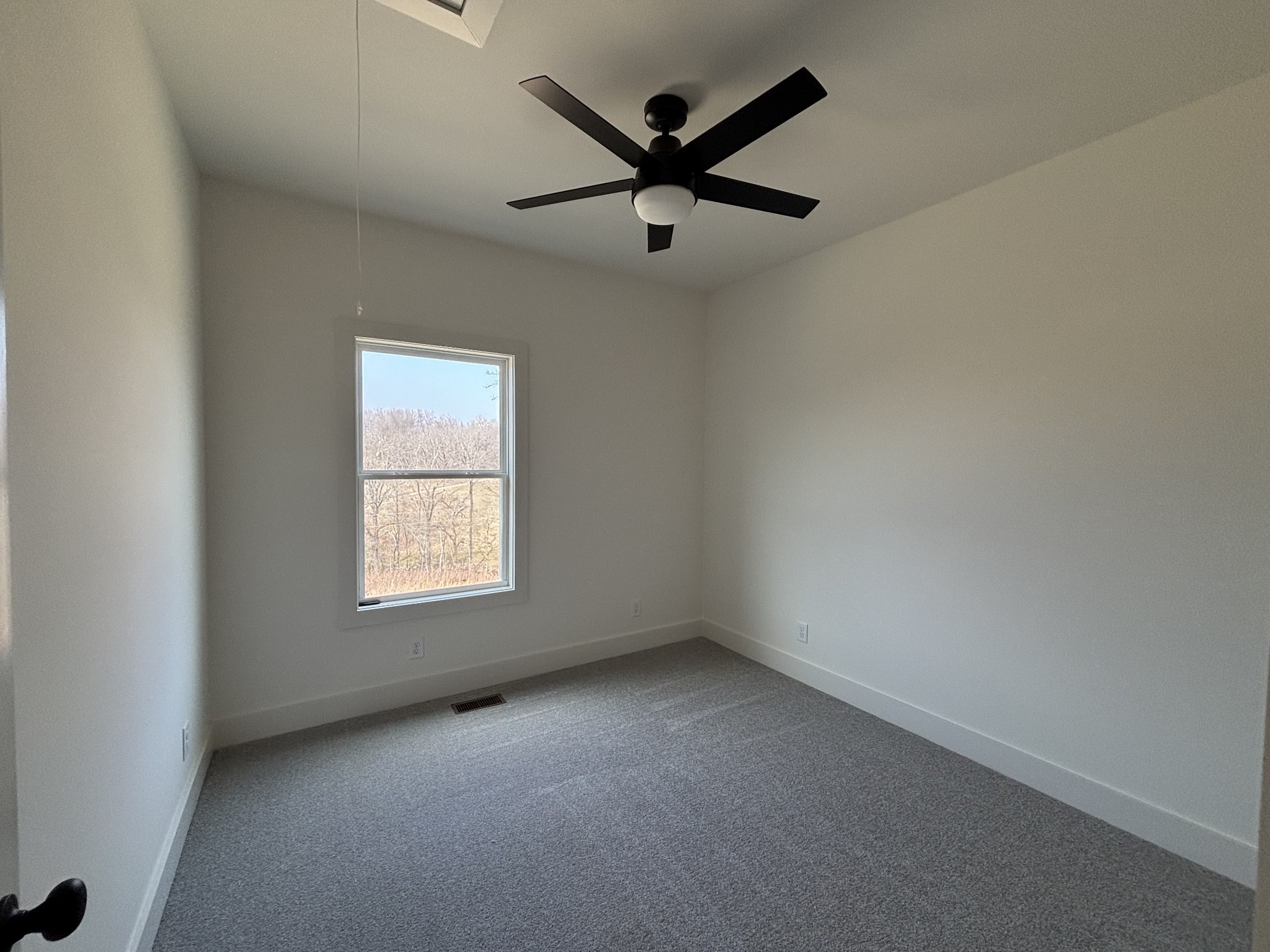 811 North Dickerson Chapel Road Lebanon, TN 37087 - Photo 8 of 12