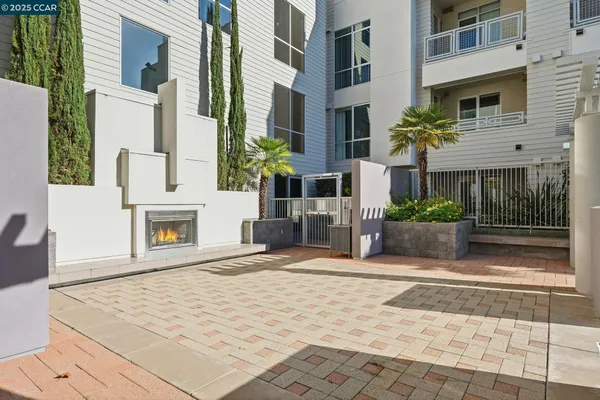 $799,000 | 1655 North California Boulevard, Unit 214, Walnut Creek, CA 94596